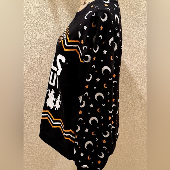 Light Up Halloween Witches “Ghouls Night Out” Pullover Sweatshirt - Picture 10 of 11